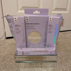 Glossmetics Lavender Cosmetic Bag with Patches